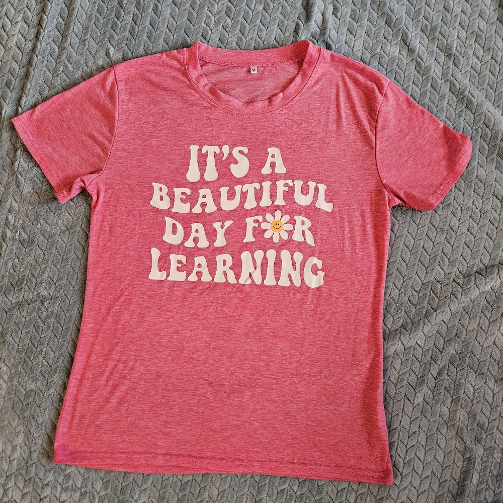Womens Short Sleeve Graphic Tee